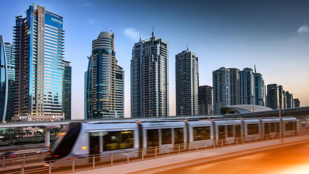 Pullman Dubai Jumeirah Lakes Towers Hotel & Residence